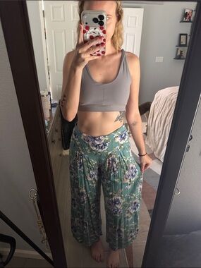 Listicle Wide Leg Floral Pants in Green and Blue